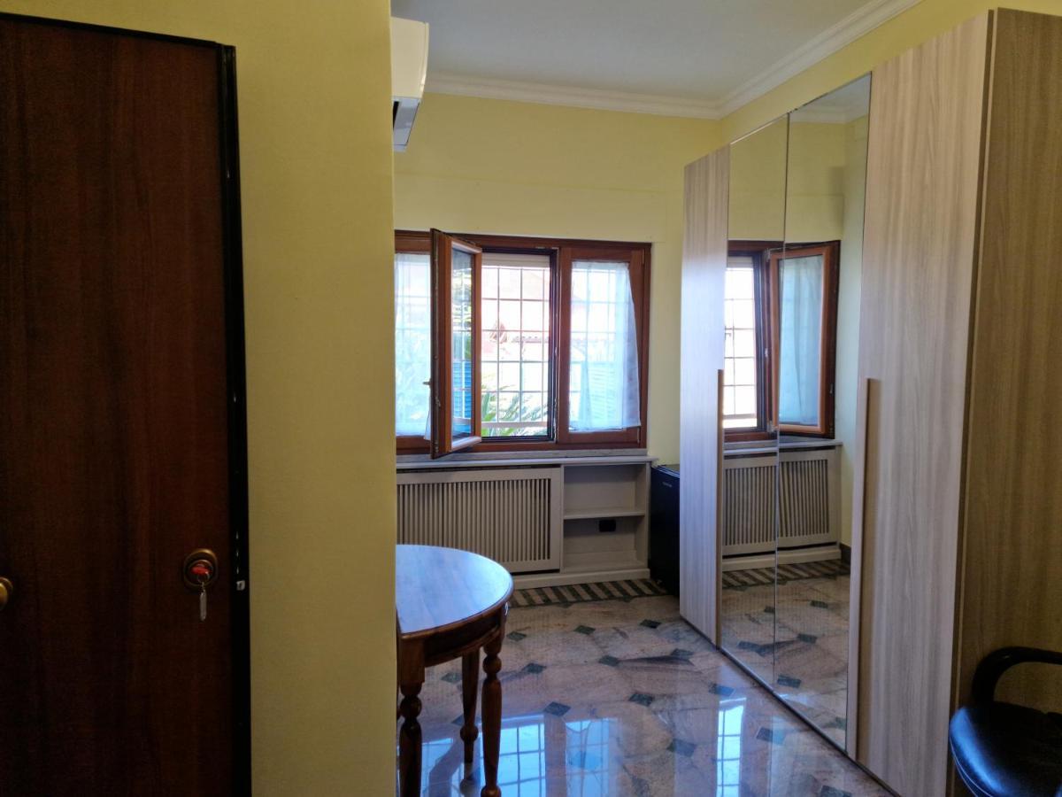 Castelbarco House A Hotel Rome Bagian luar foto